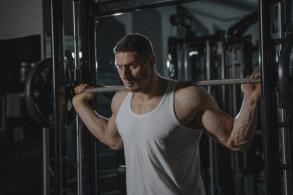 Les vêtements de compression pour la musculation : mythe ou réalité ?